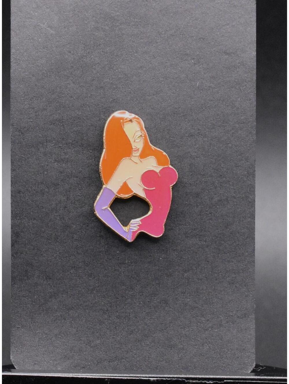 Disney Jessica Rabbit From The Waist Up Bust Pin (C4)